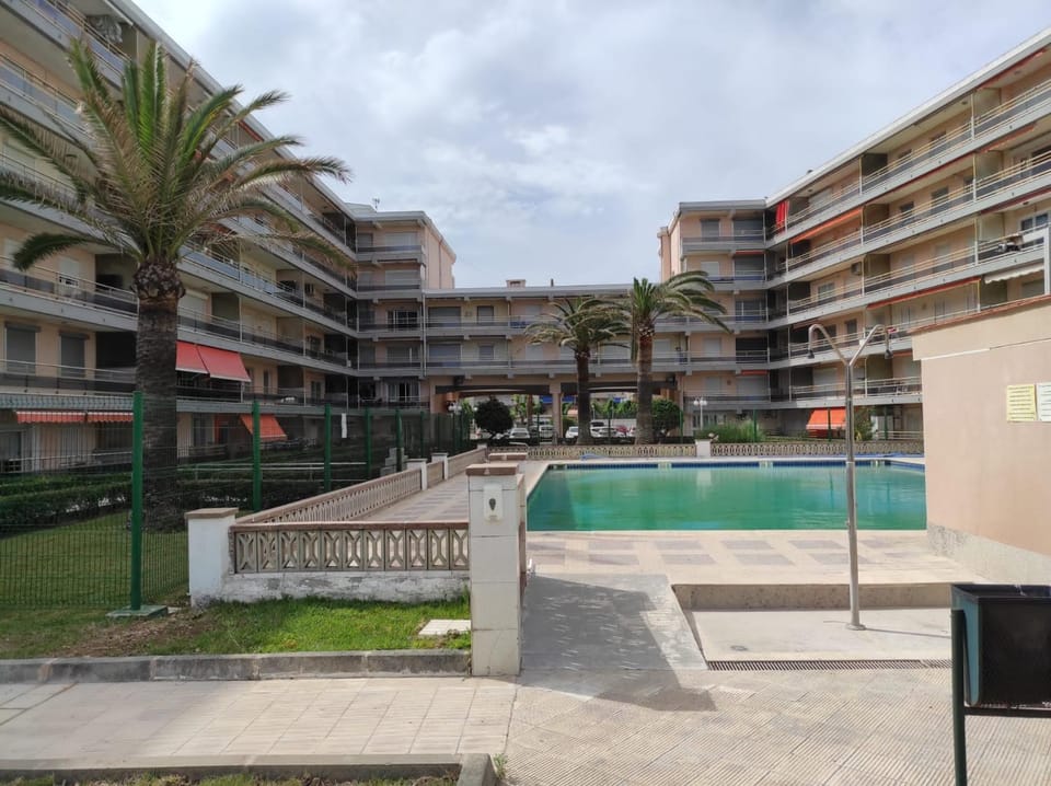 Apartamento La Pineda Apartment in La Pineda