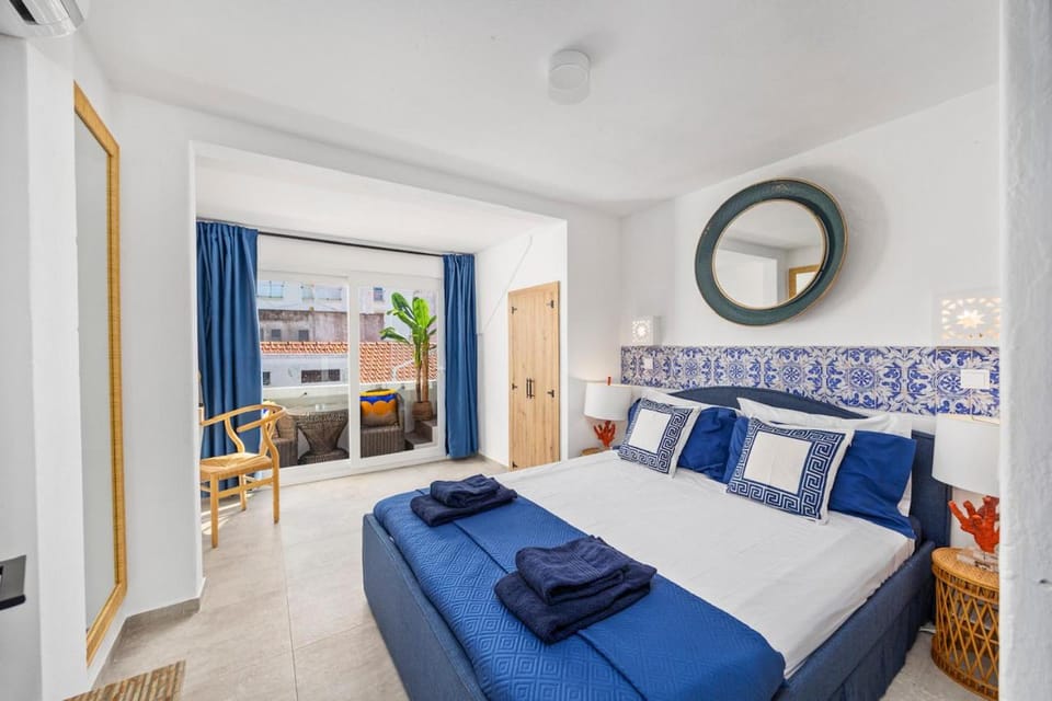 Promenade Townhouse- RoofTerrace 3BR near beaches House in Portimao