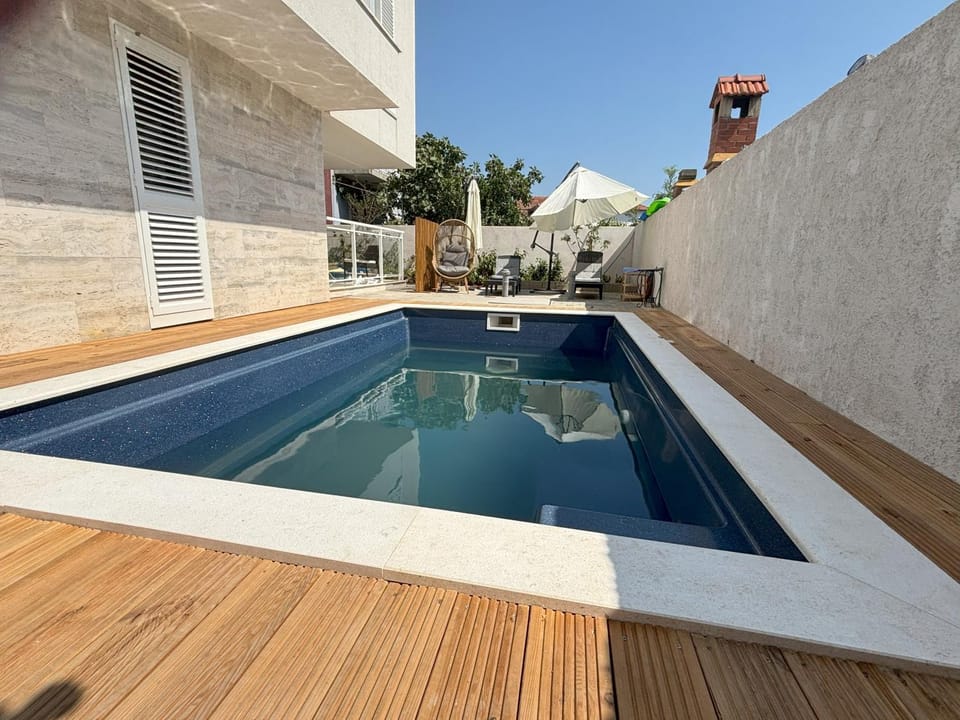 Vila Regina Apartment Paloma with Swimming Pool Apartment in Tisno