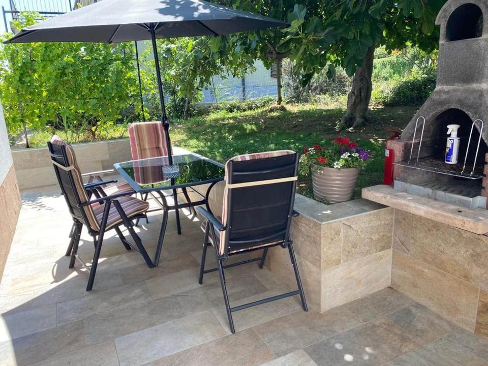 Patio, Balcony/Terrace, Garden view