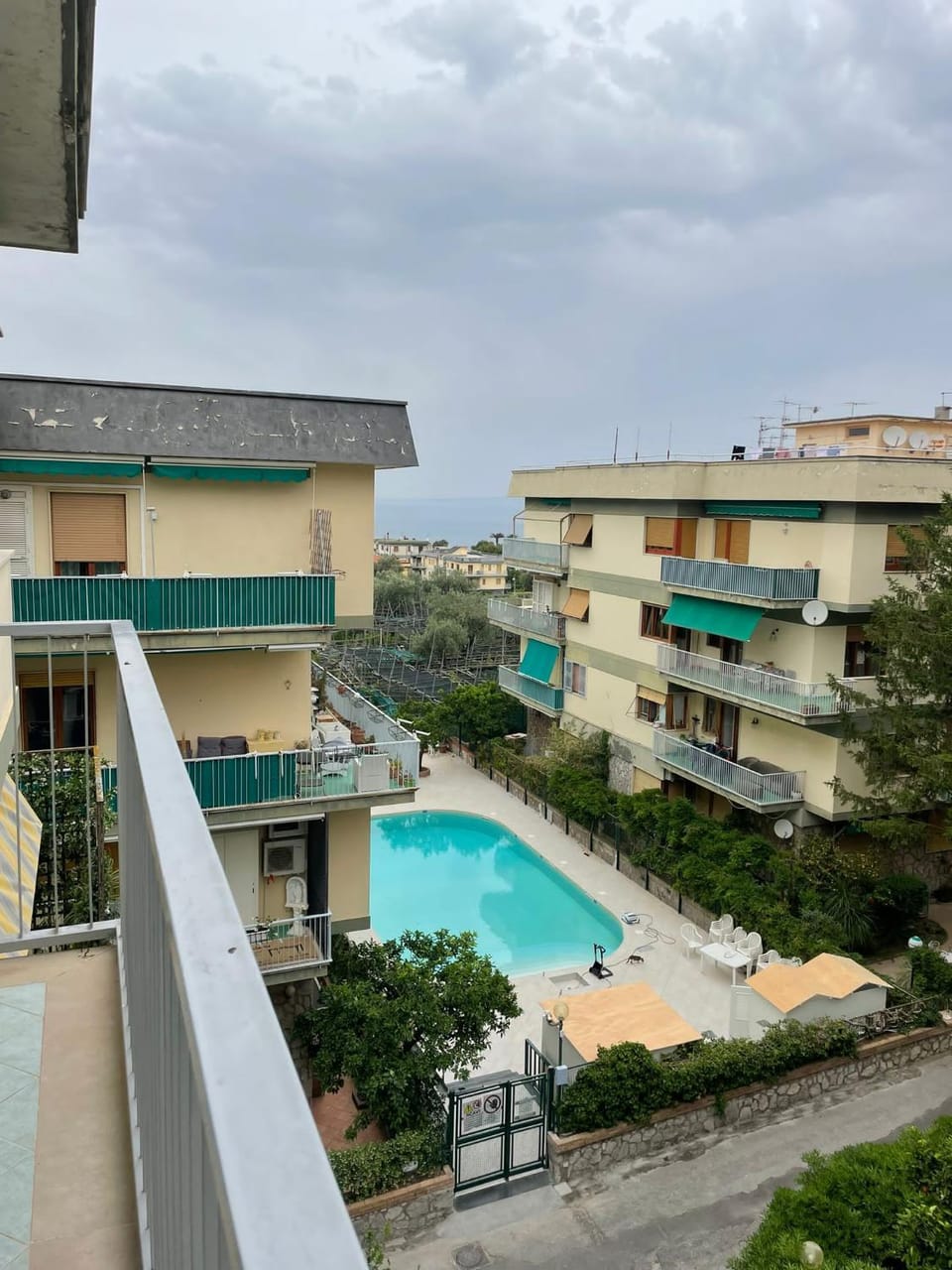 Day, View (from property/room), Balcony/Terrace, Pool view, Swimming pool