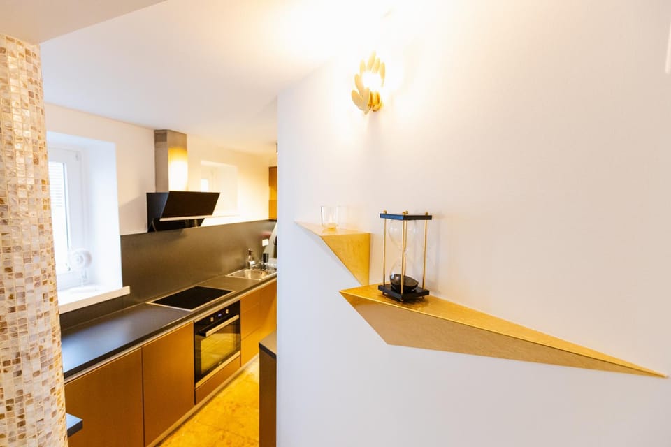 Kitchen or kitchenette, Decorative detail, oven, stove, kitchen