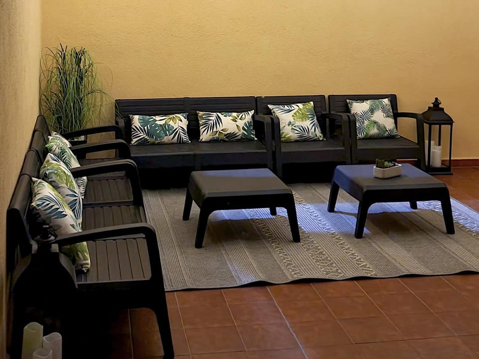 Patio, Balcony/Terrace