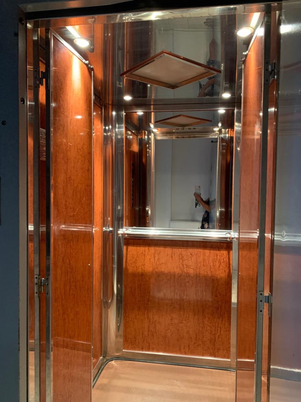 elevator