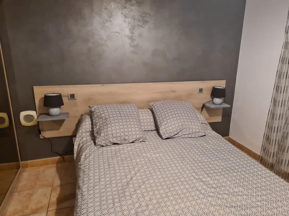 Villa individuelle 8 personnes clim, internet Villa in Le Barcarès