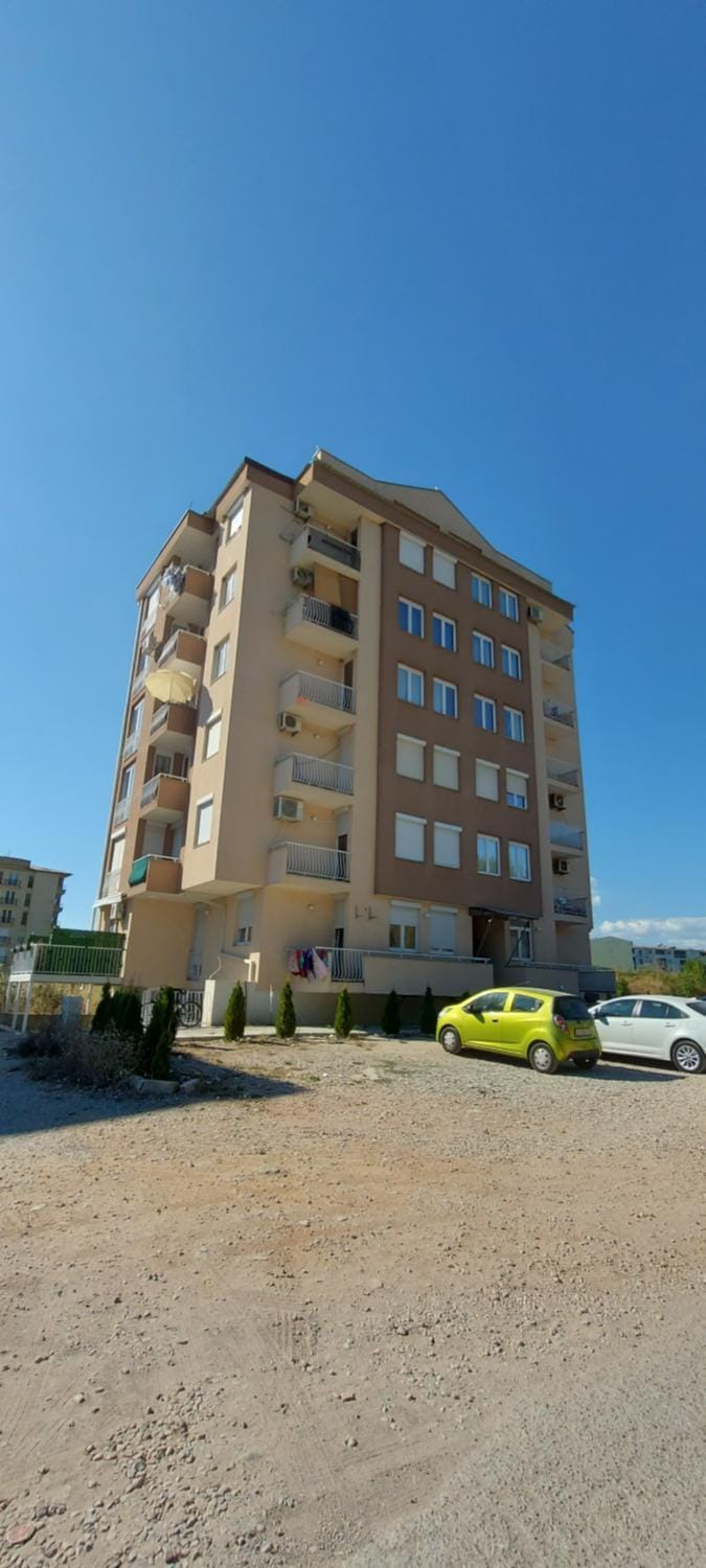 Property building, Day, Parking