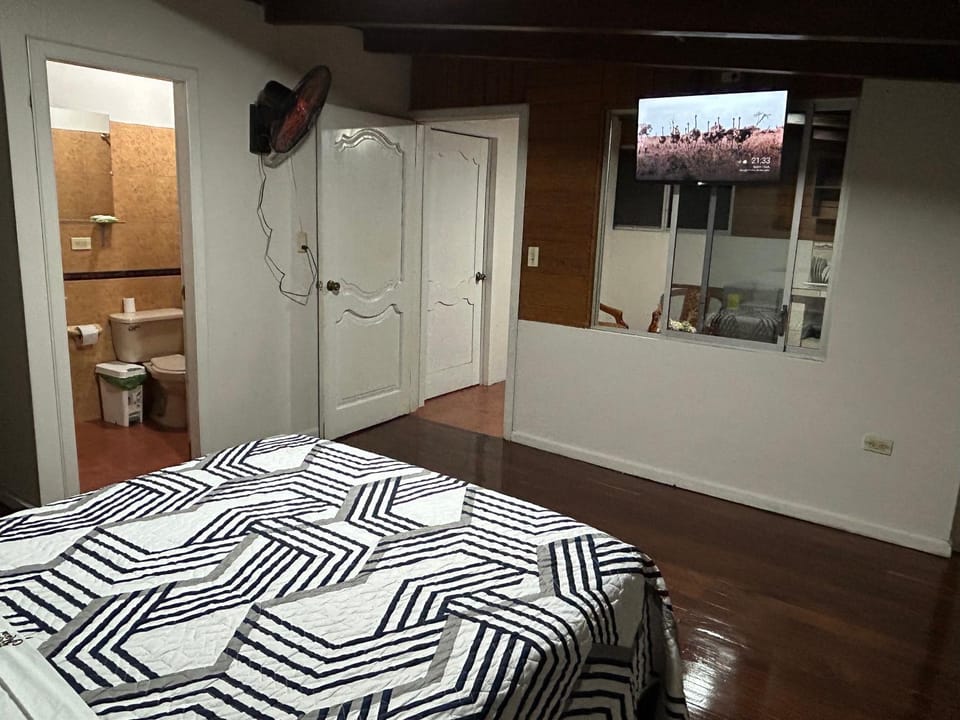 MY HOUSE IN MACAS, SUITE AMOBLADA Apartment in Ecuador