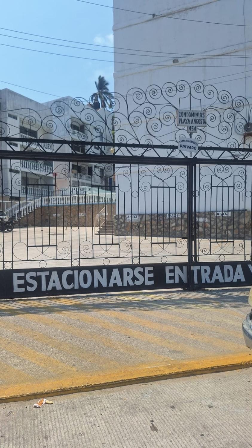 Departamento sobre Costera, 1min La Quebrada, 3m playas y yates Apartment in Acapulco