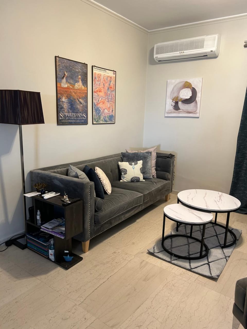 Living room, Seating area, air conditioner