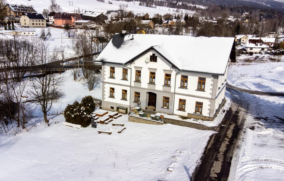 Apartmány U Aloise Apartment in Lower Silesian Voivodeship