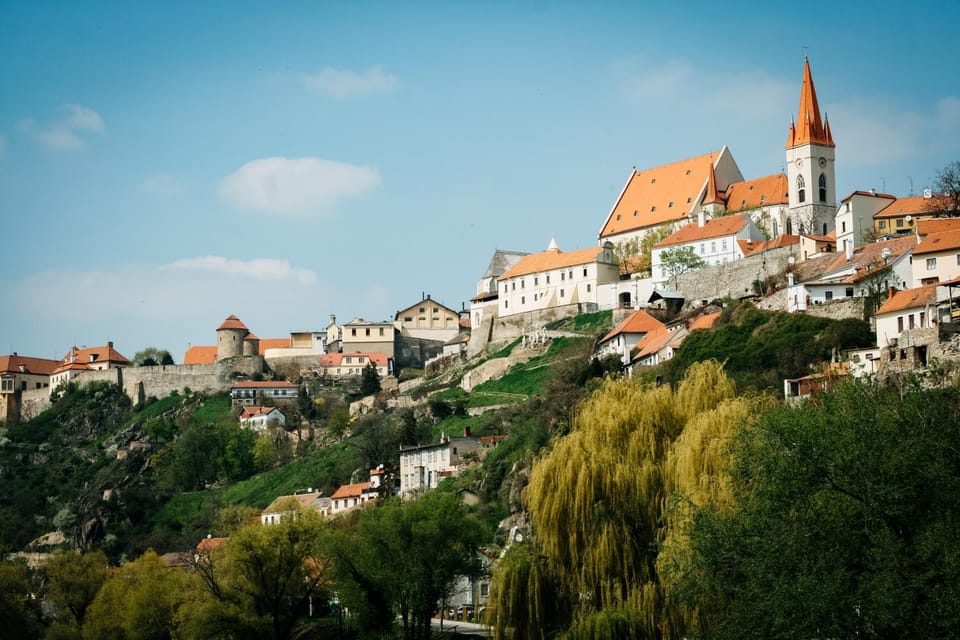 Neighbourhood, City view