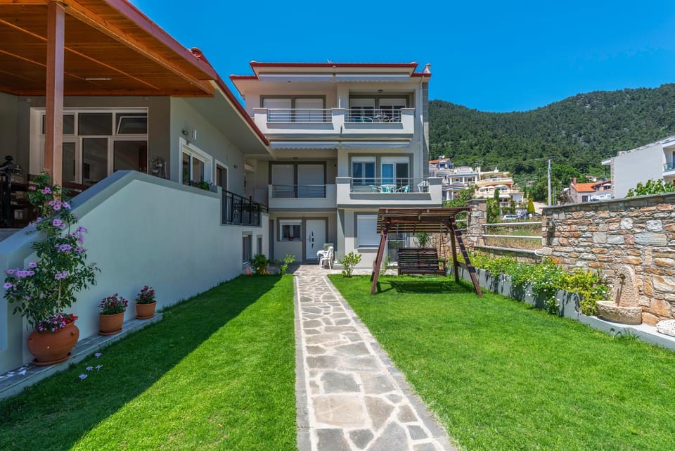 Property building, Garden