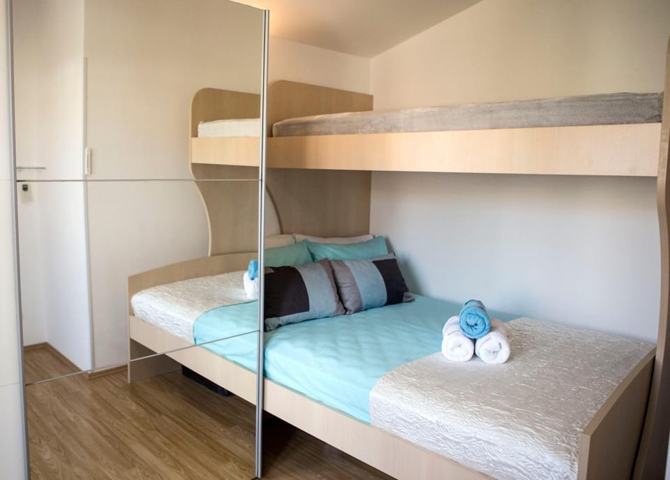 Bedroom, bunk bed, wardrobe