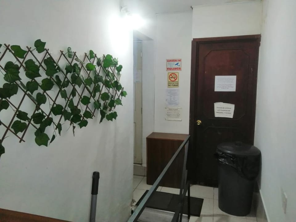 A 5 minutos GNP Hostal Foro Sol Palacio Deportes Aeropuerto A PET FRIENDLY se aceptan mascotas bajo peticion Bed and Breakfast in Mexico City
