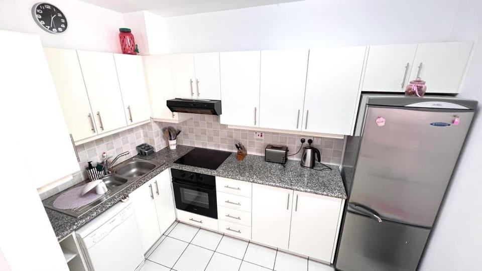 Anthea Gardens - Cosy Condo Apartment in Yeroskipou
