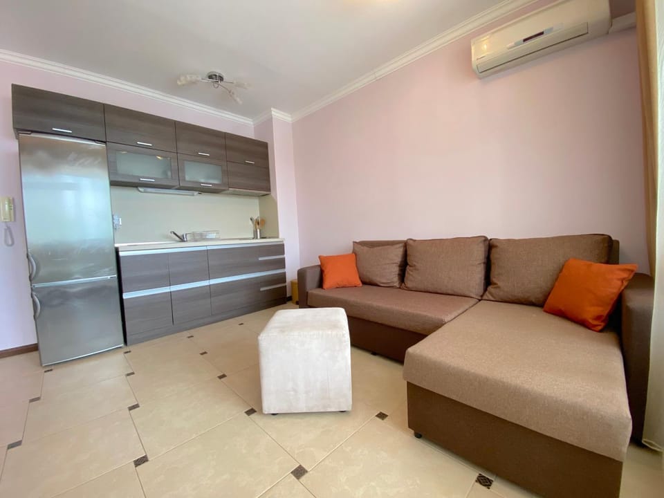 Tryavna Beach - Private Apartment - BSR Apartment in Burgas Province
