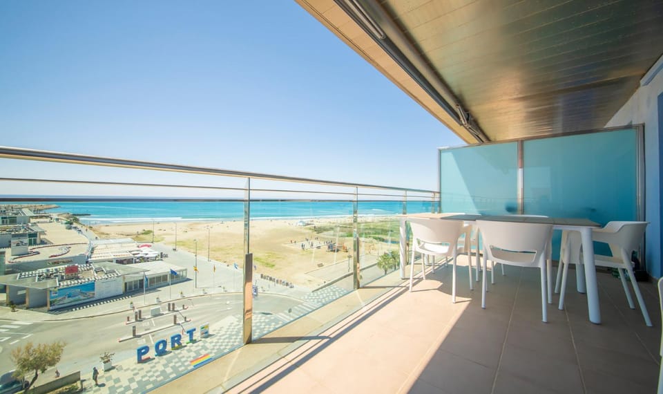 View (from property/room), Balcony/Terrace, Sea view