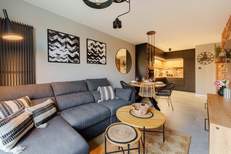 Kitchen or kitchenette, Living room, Seating area