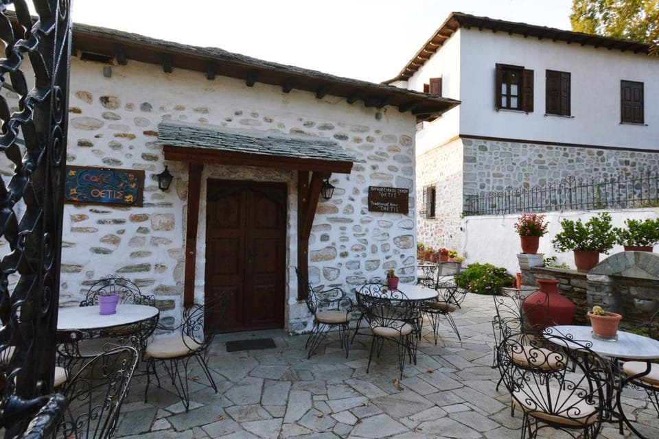 ΘΕΤΙΣ Bed and Breakfast in Magnesia Prefecture, Greece