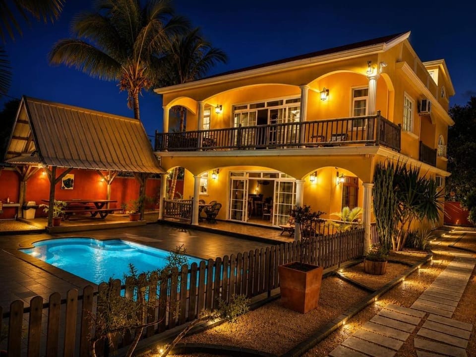 Lukshvilla private villa Le morne wind n kite surfers accomodation & car rental mauritius Apartment in Rivière Noire District, Mauritius