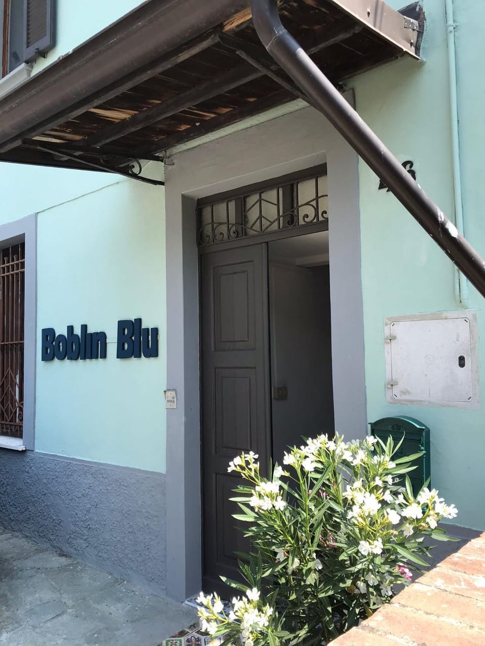Facade/entrance, Property logo or sign