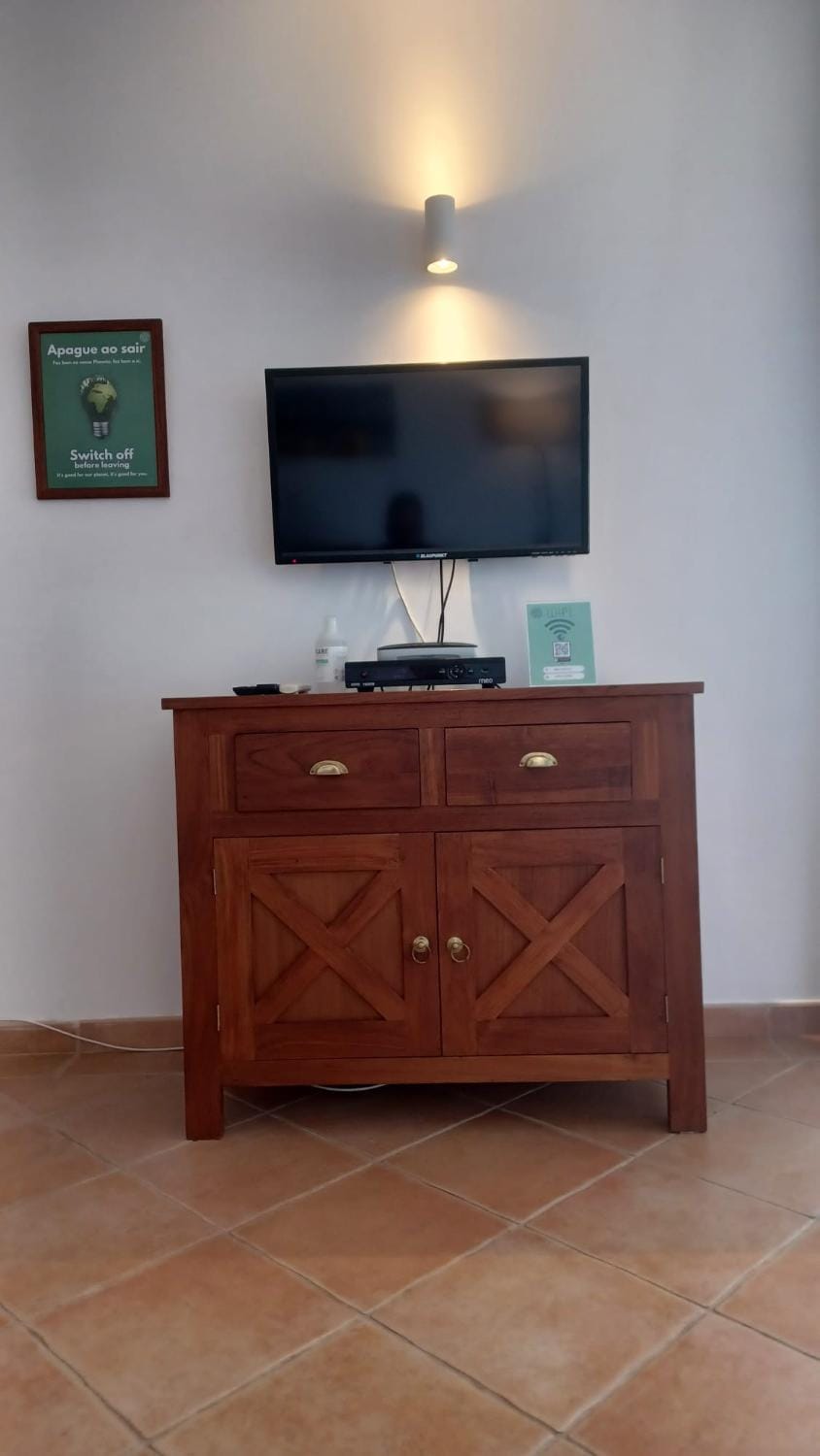 Communal lounge/ TV room, TV and multimedia