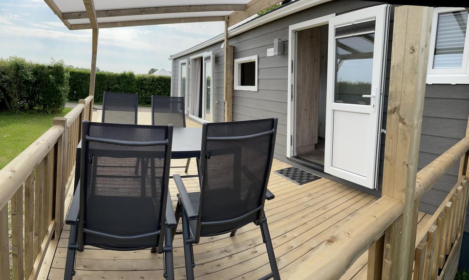 Patio, Balcony/Terrace