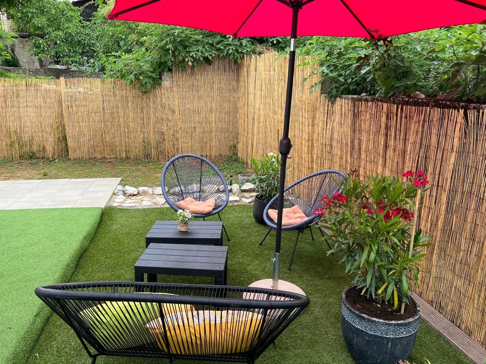 Patio, Garden