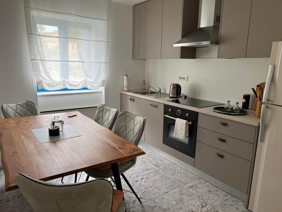Kitchen or kitchenette, dishwasher, pet friendly