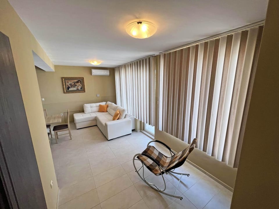 Valemar Apartments Apartment in Pomorie