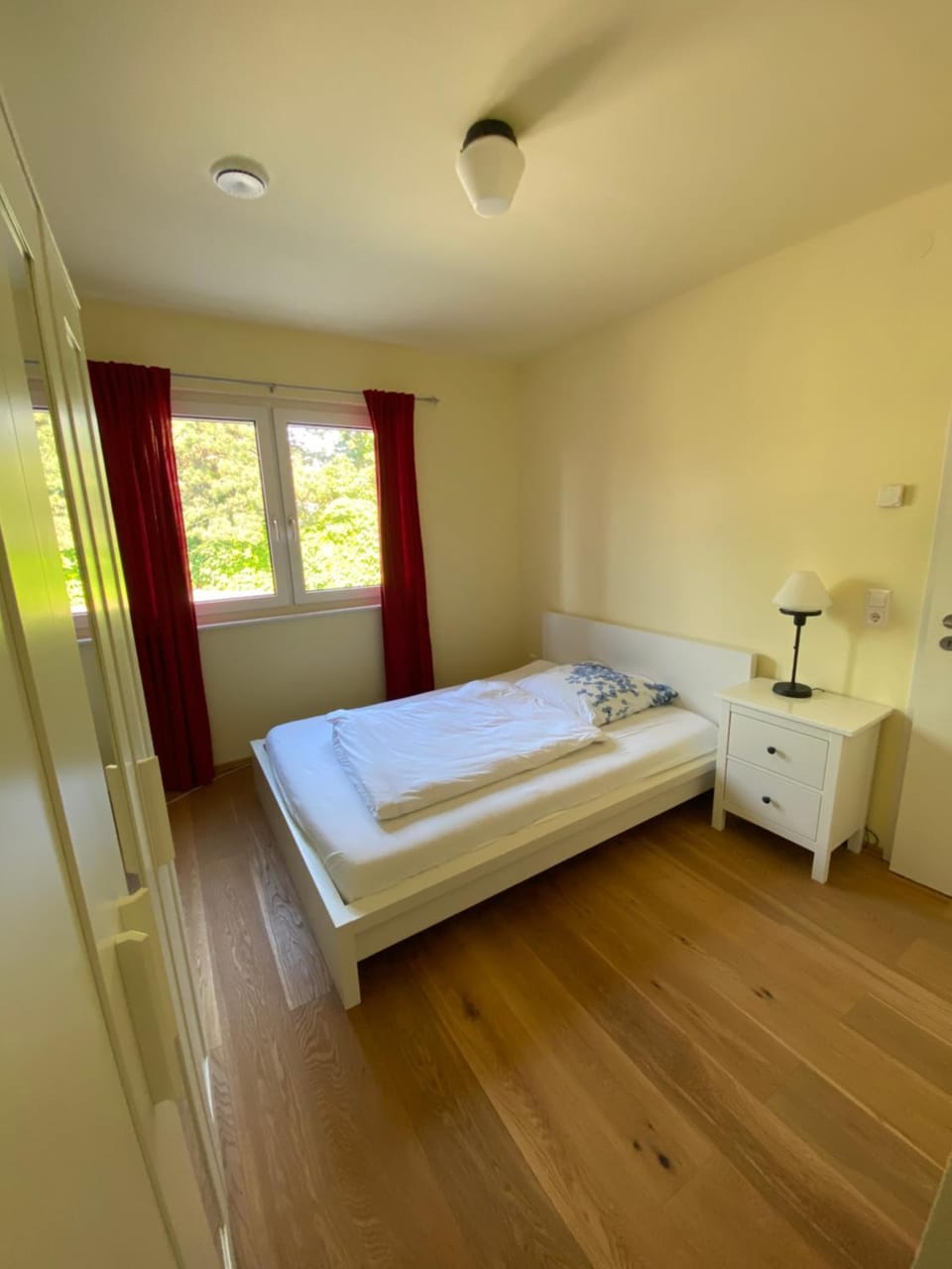 Schönes Privatzimmer Region Hannover Vacation rental in Lower Saxony, Germany