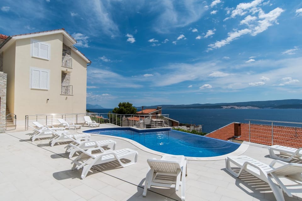 Property building, Pool view, Swimming pool