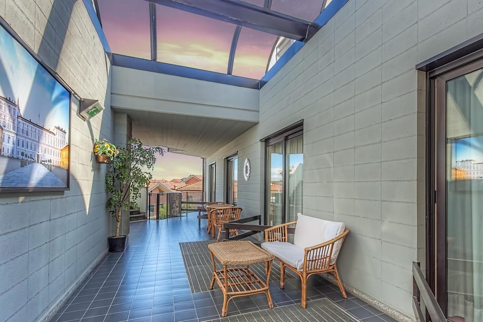 Patio, Balcony/Terrace, Other