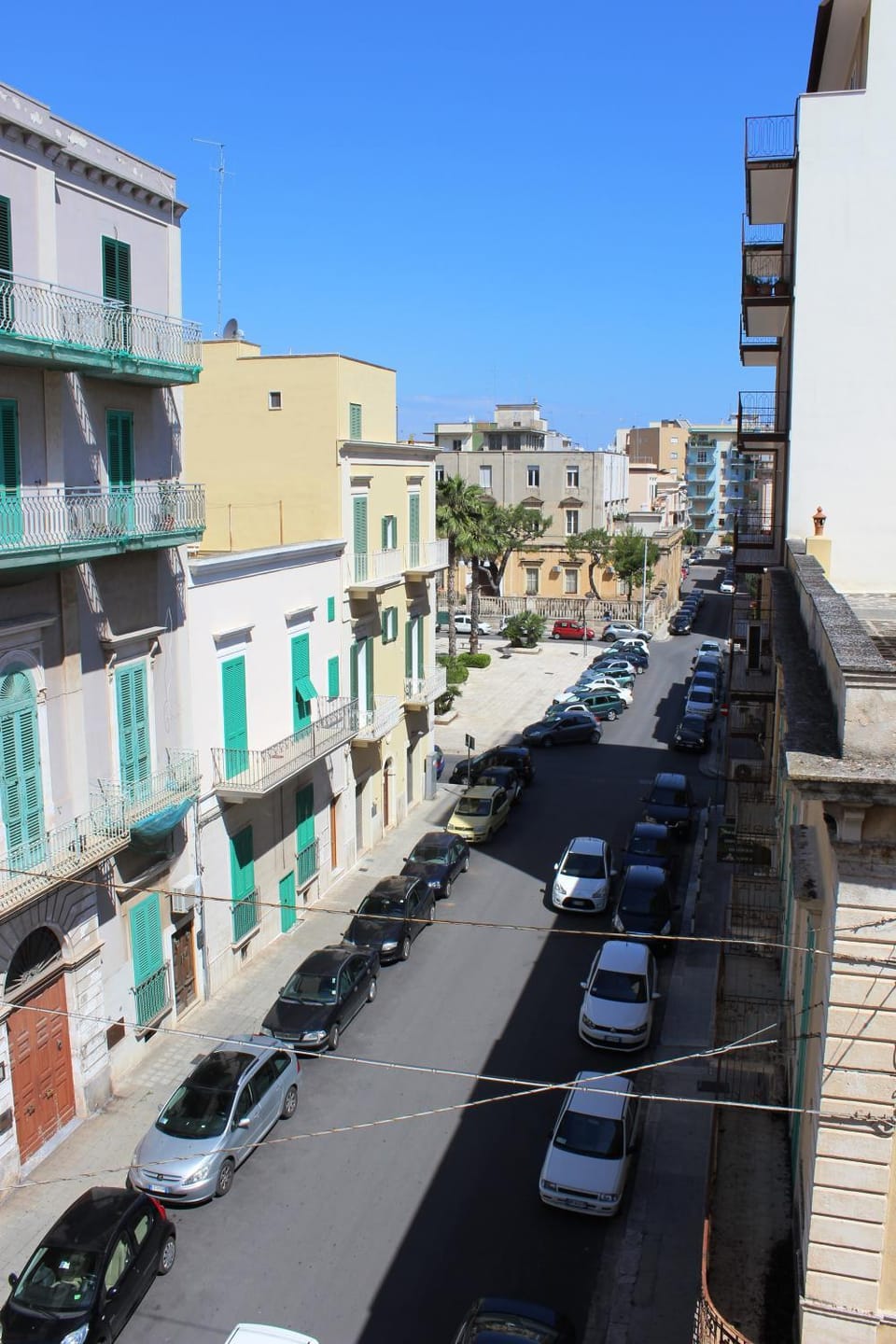 City view, Street view