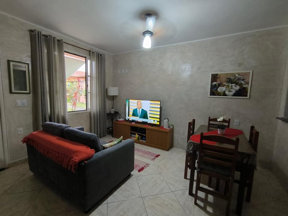 Flat Gorlaes House in Araruama