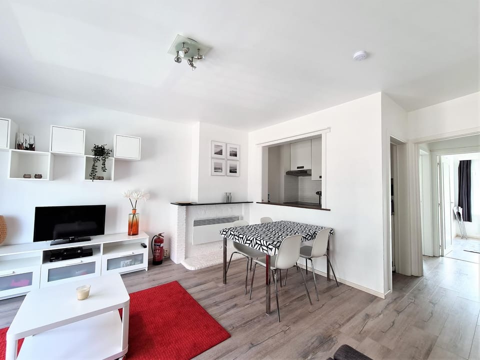 Appartement 2 chambres 200m plage Nieuwpoort Bad Apartment in Koksijde