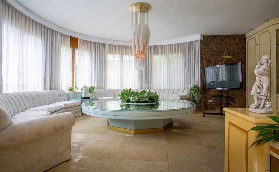 TV and multimedia, Living room