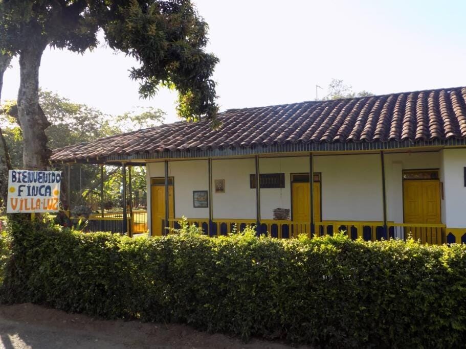 Casa Finca Villa Luz a 800 mts del Parque del Café House in Quindio, Colombia