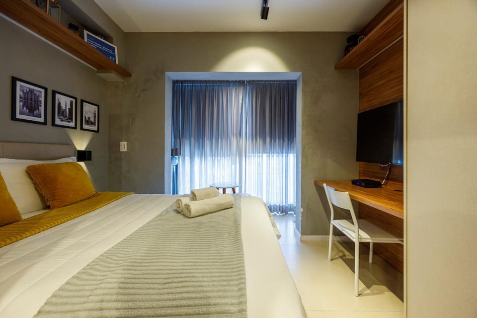 Bed, Balcony/Terrace, Photo of the whole room, Bedroom