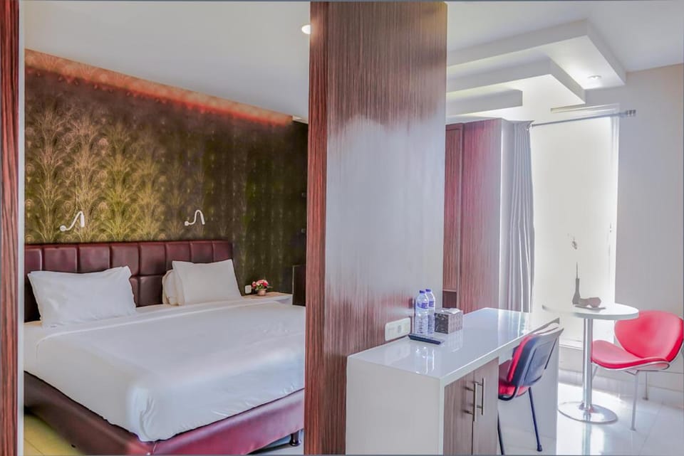 Empress Hotel Makassar City Center by LIFE Hotel in Indonesia