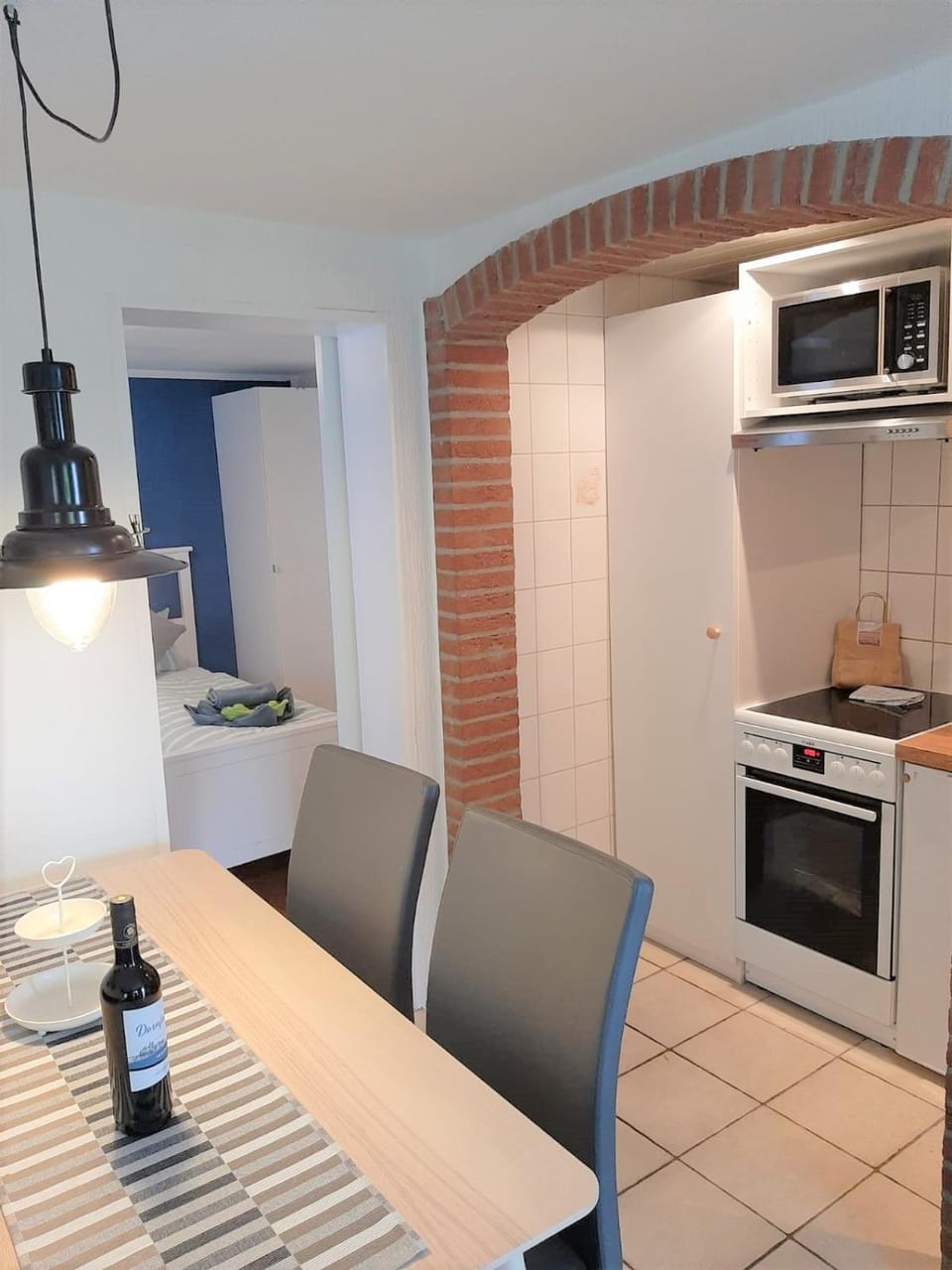 Kitchen or kitchenette