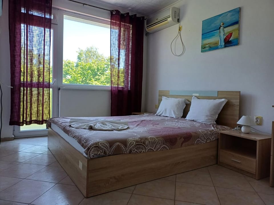 Крин Bed and Breakfast in Burgas Province