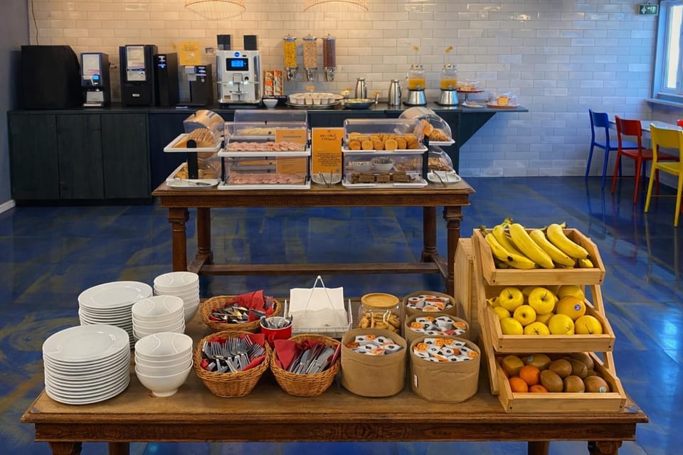 Breakfast, Continental breakfast, Buffet breakfast, Italian breakfast