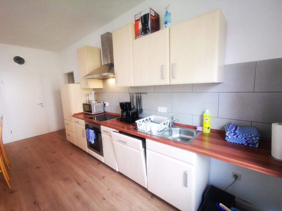 Kitchen or kitchenette, dishwasher, minibar, pet friendly, stove, toaster, kitchen, kitchen