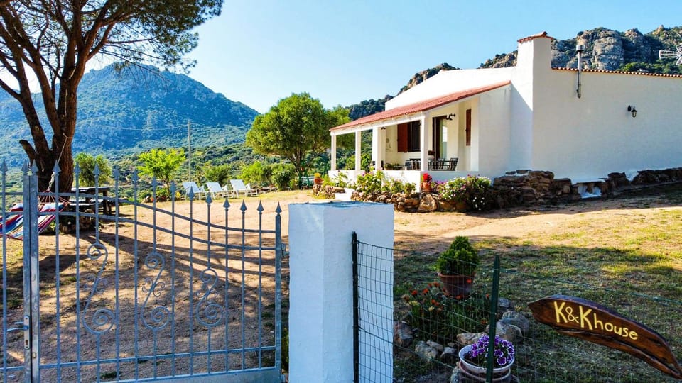 Property building, Garden view