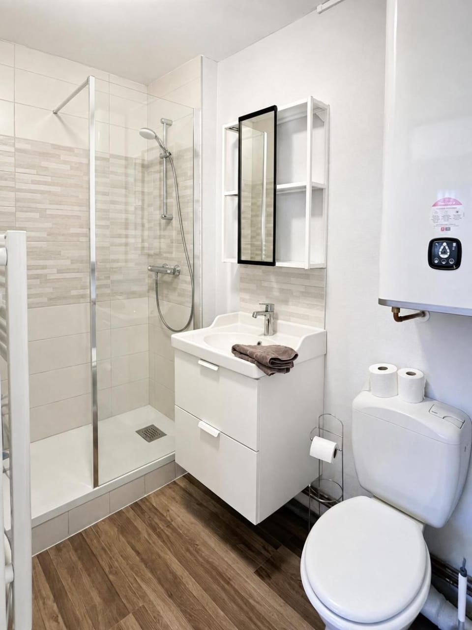 Shower, Bathroom