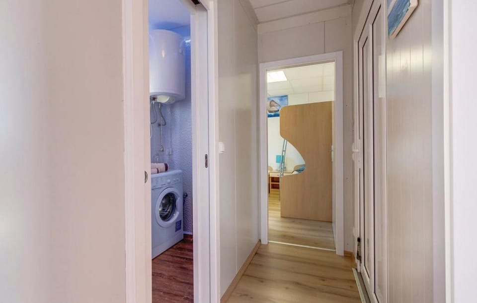 Kuća s jacuzzijem Mavrinac Villa in Nerezine