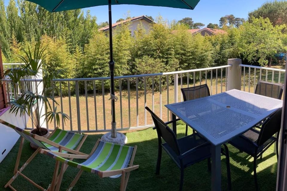 Patio, Balcony/Terrace, Garden view