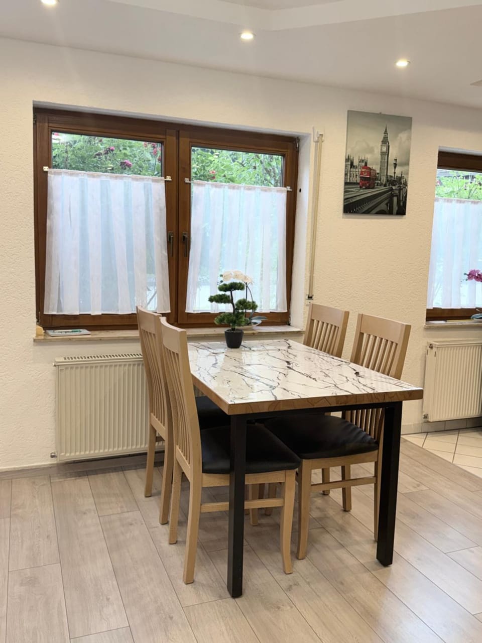Ferienwohnung Istrefi Apartment in Baden-Württemberg