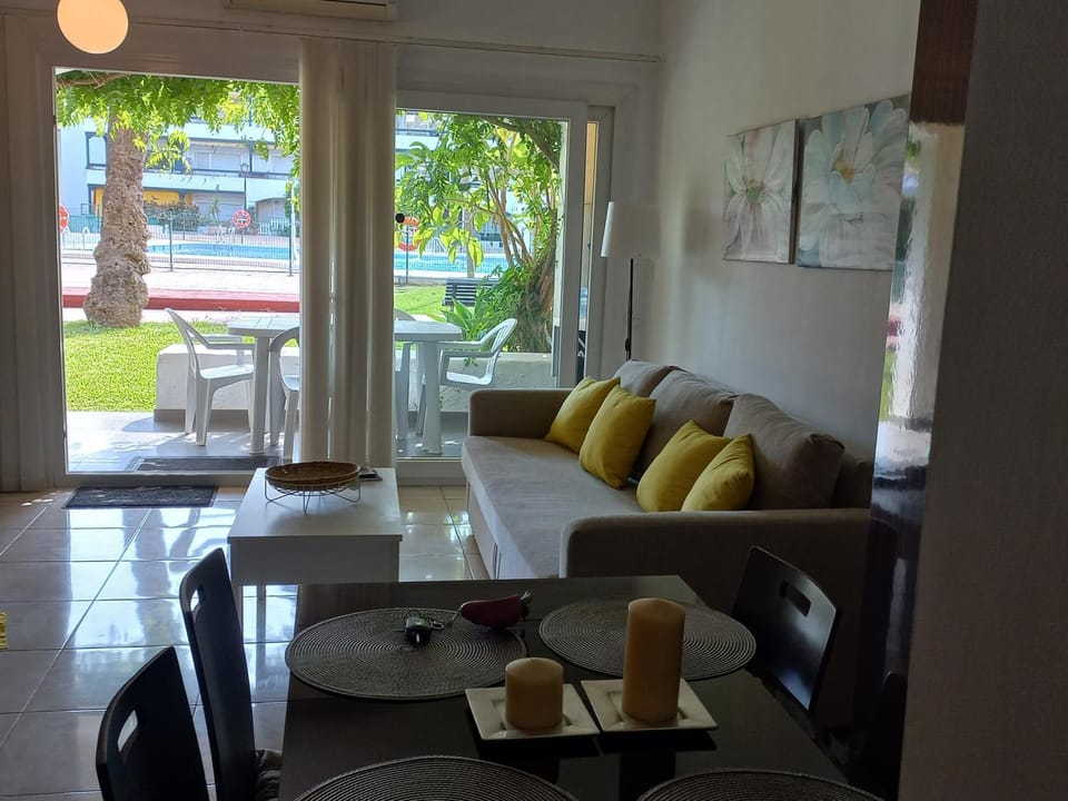 Marbella Milla de Oro/ Golden Mille Marbella Apartment in Marbella